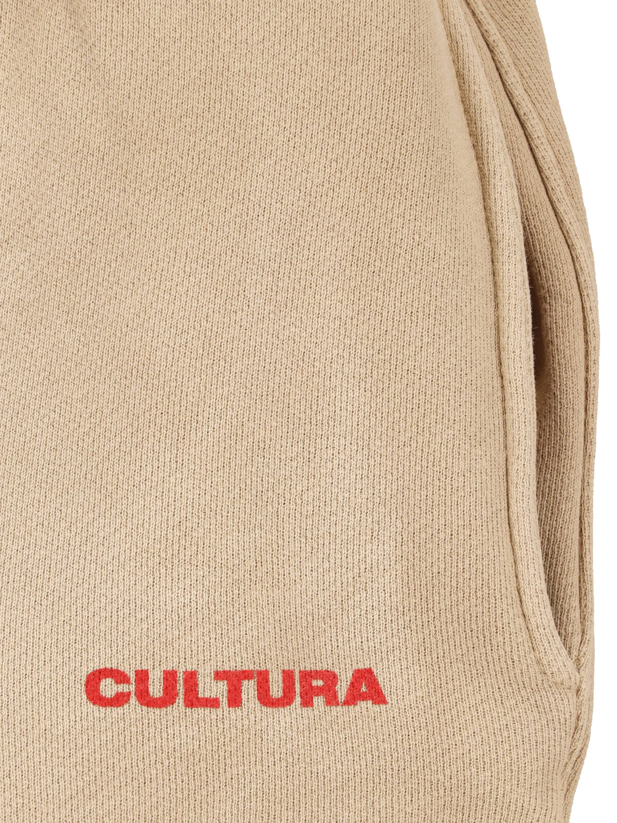 Relaxed Fit Shorts with Elastic Waistband and Subtle Branding