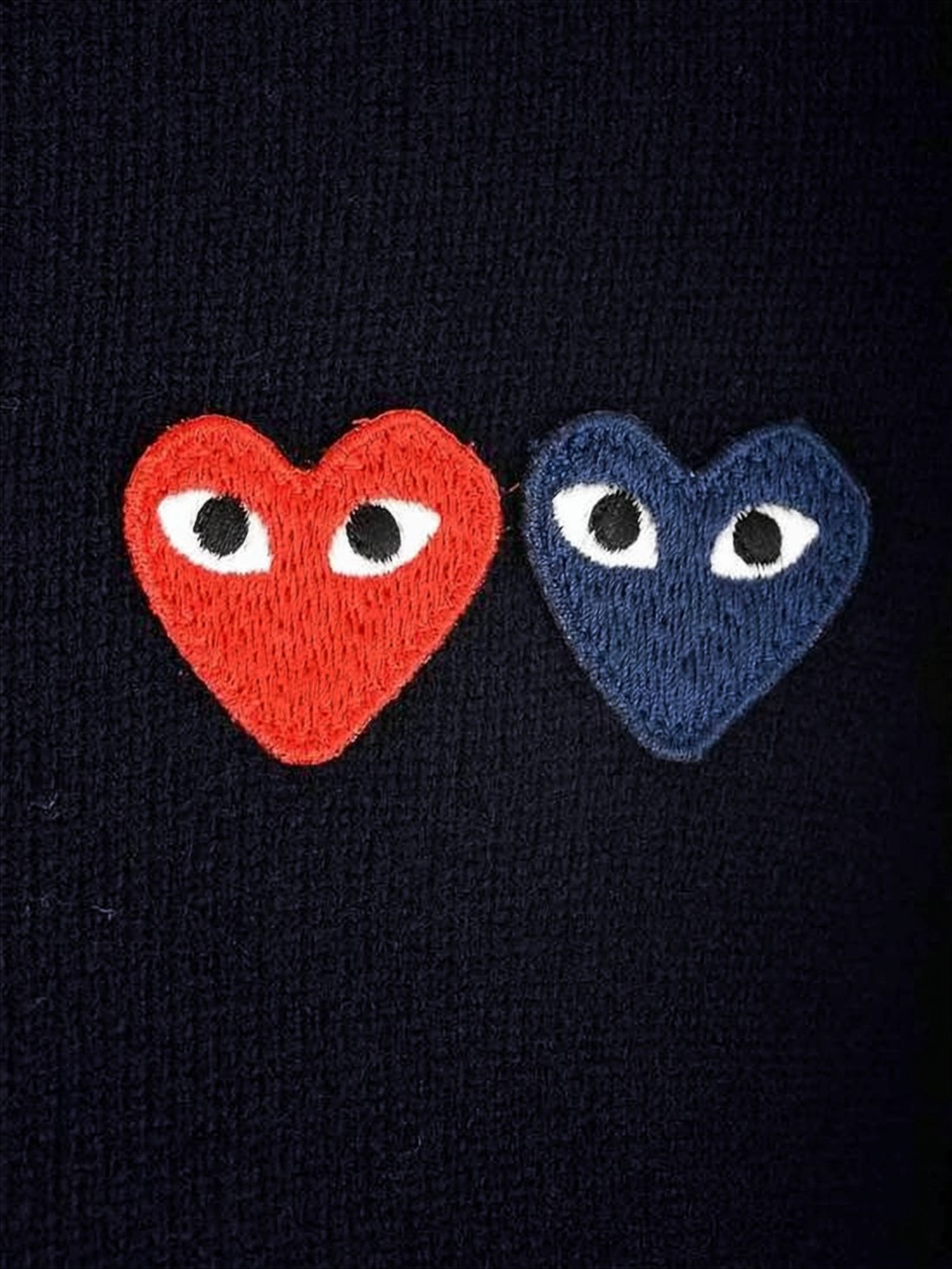 Button-Up Fitted Wool Cardigan with Heart Motifs