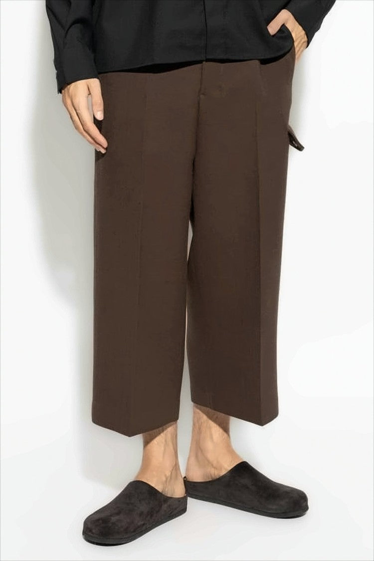 Straight-Cut Pants In Smooth Wool With Clean Lines
