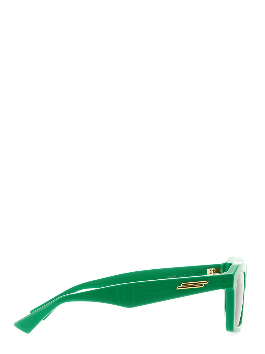 Black Acetate Square Sunglasses with Timeless Frame Design