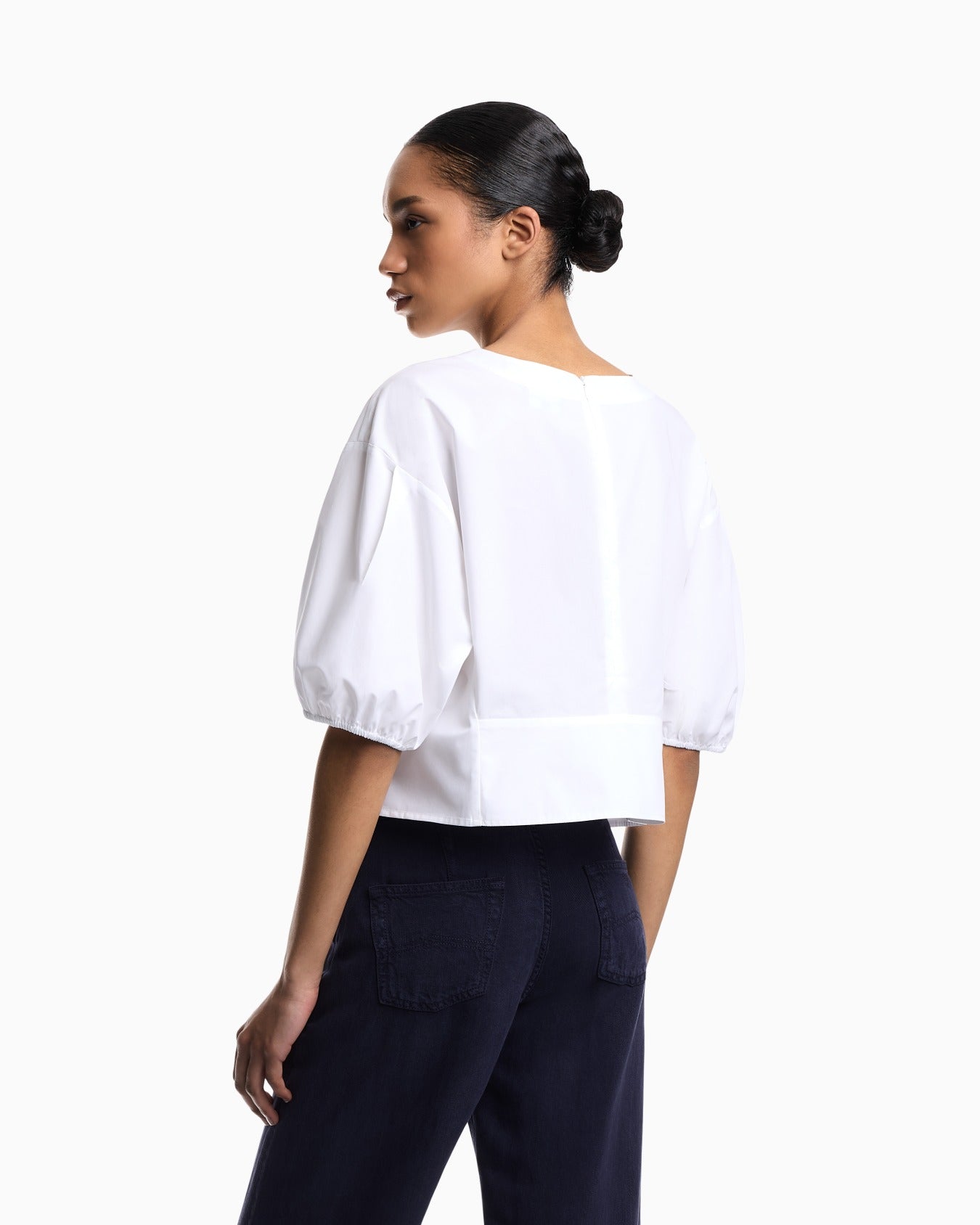 Poplin Puffed Sleeves Round Neck Blouse