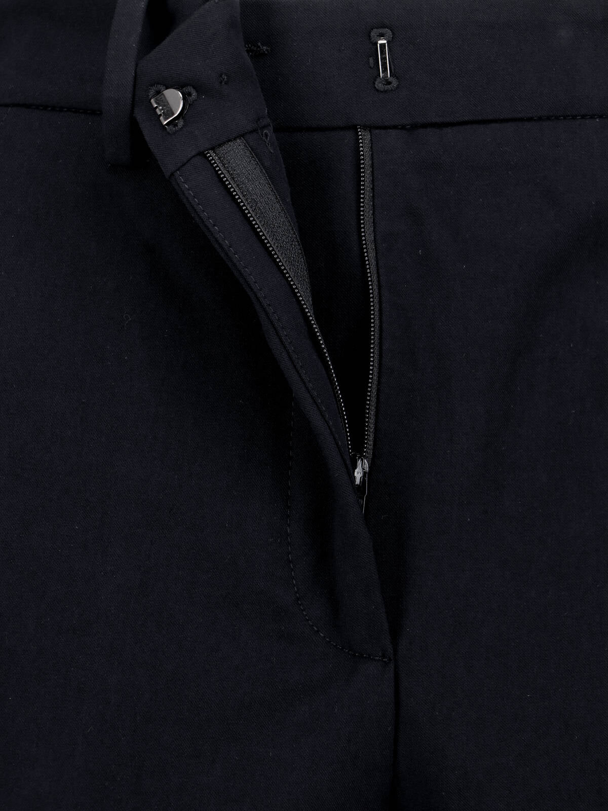 Silk Blend Trousers – Black