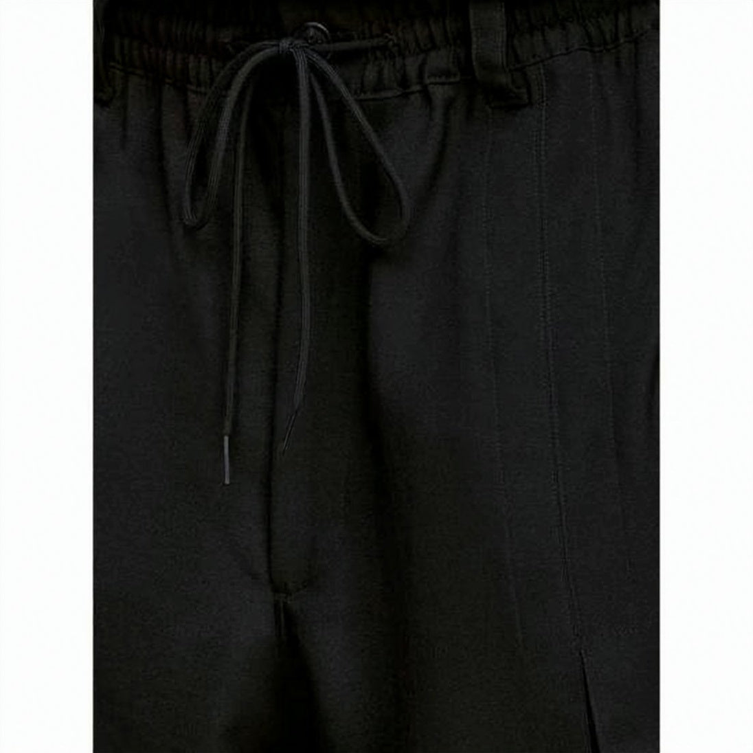 Mid-Thigh Shorts with Drawstring Waistband