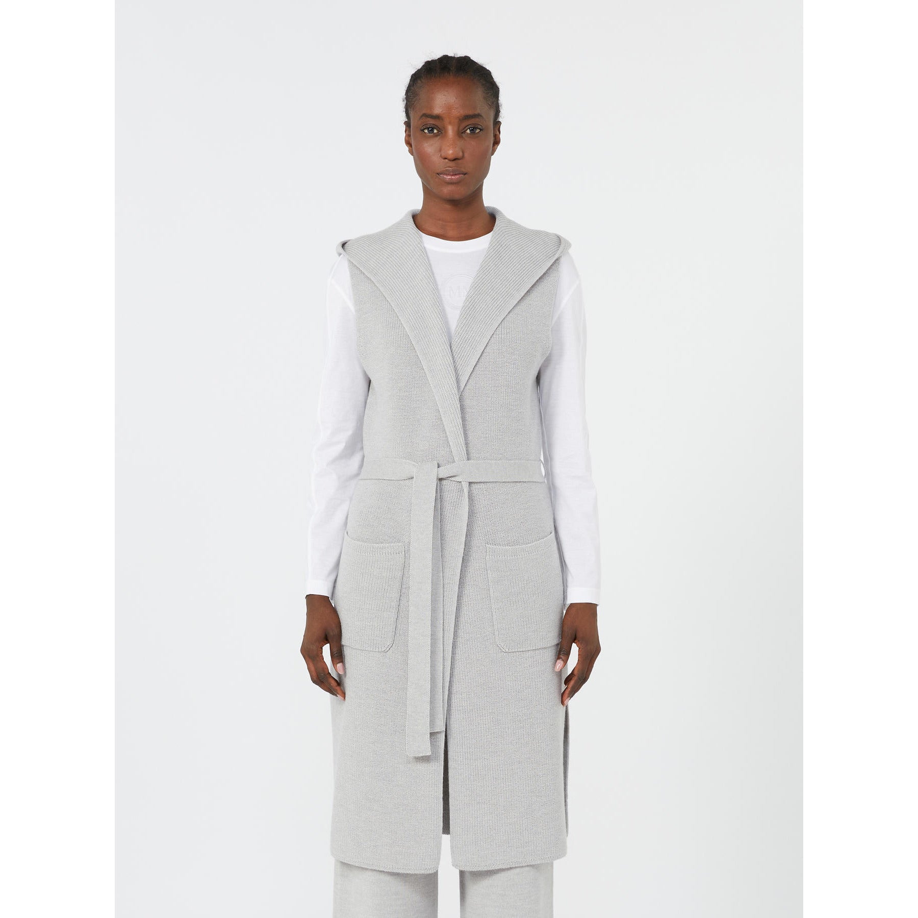 Refined Sleeveless Knit Vest With Hood