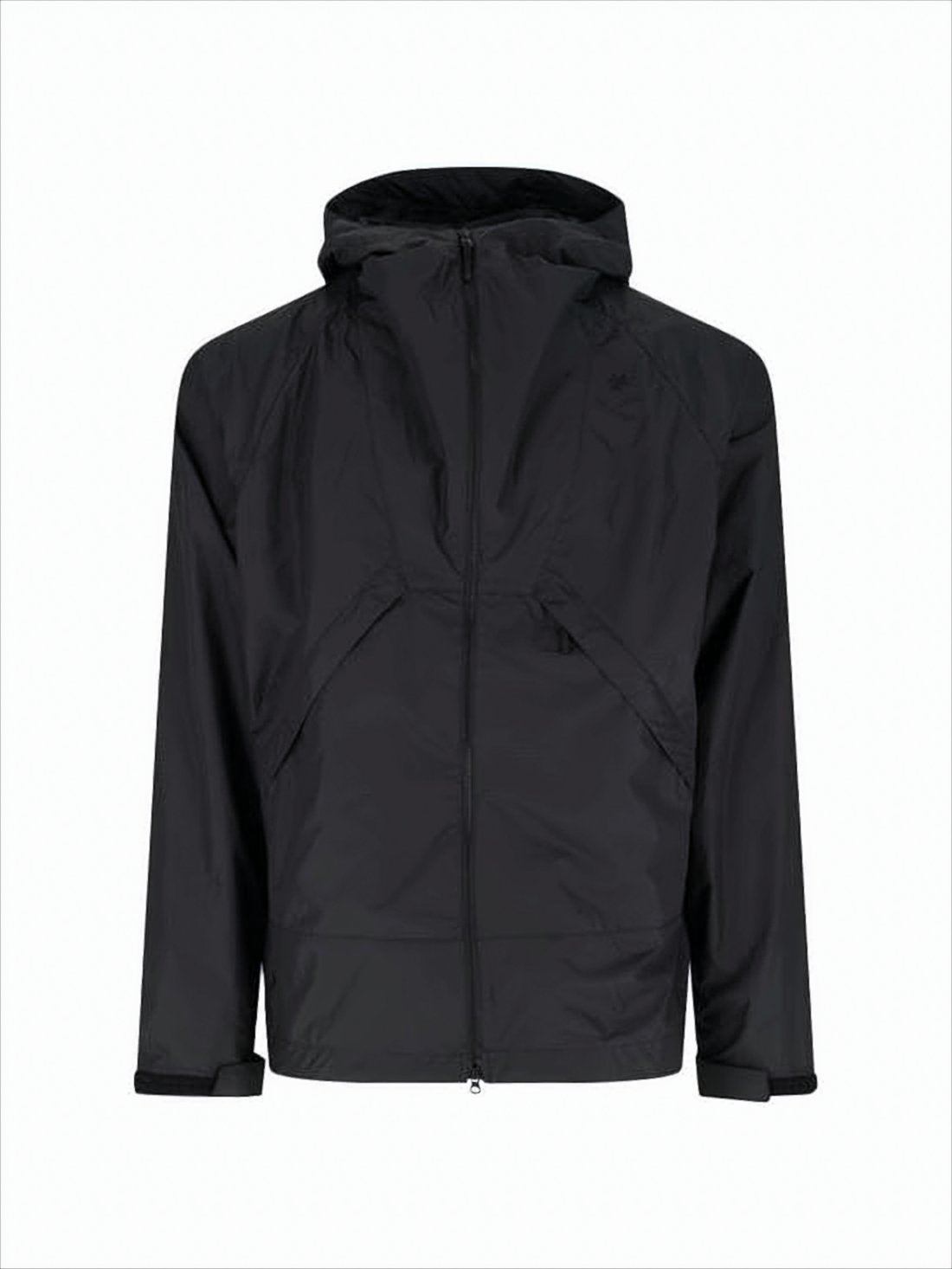 Black Lightweight Jacket With Zipper Closure