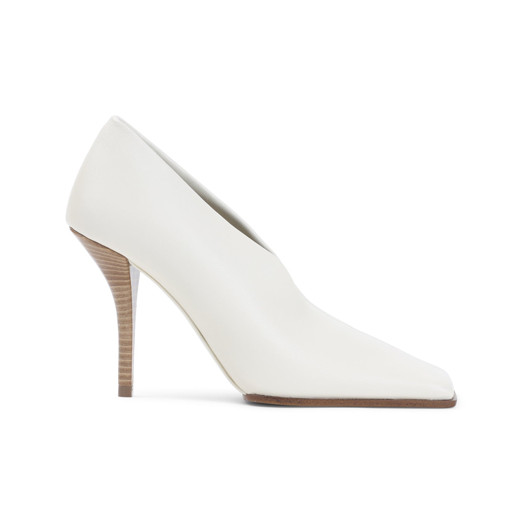 White Lamb Leather Pumps with Pointed Toe