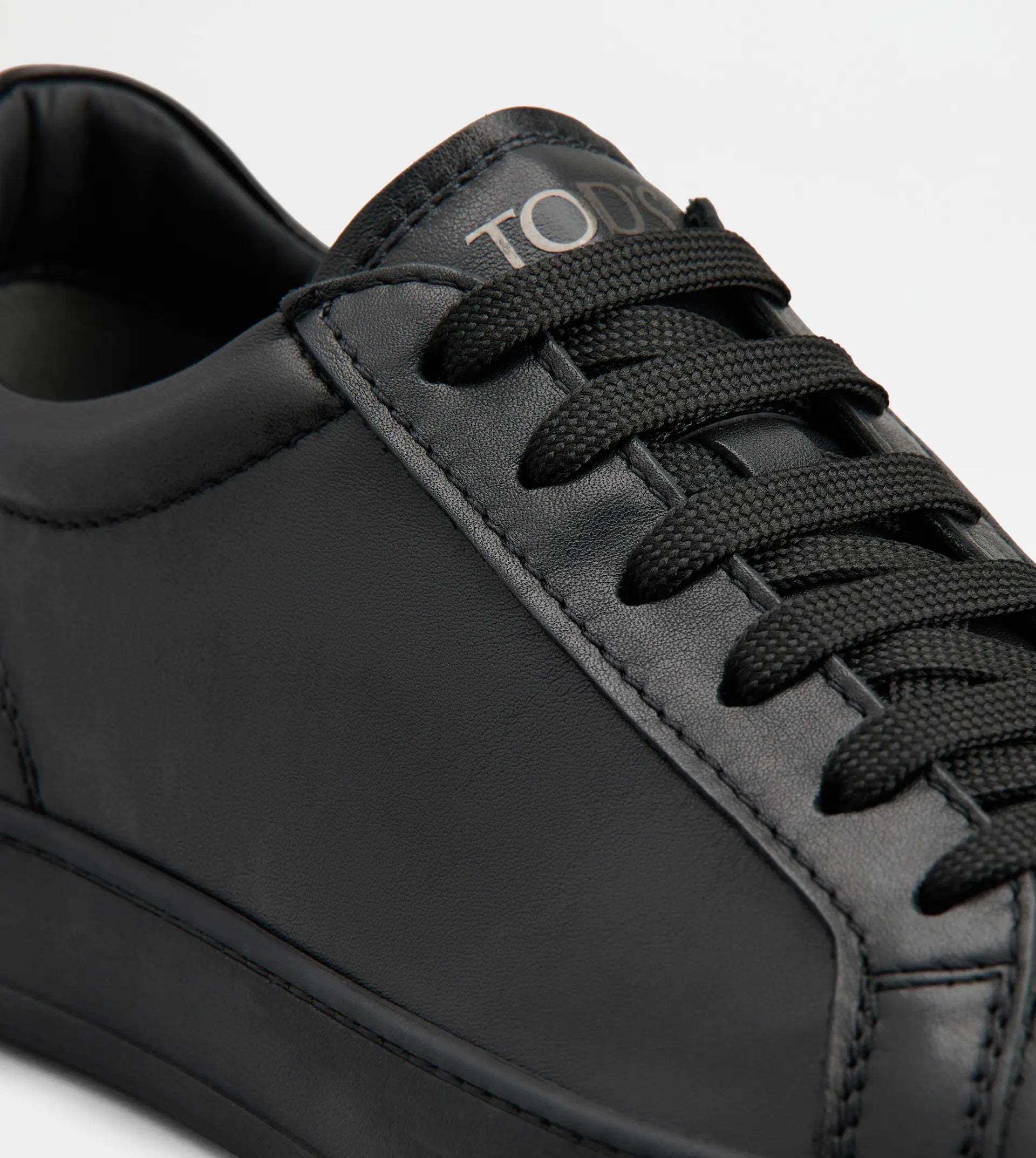 Allacciata Cassetta 04L Sneakers