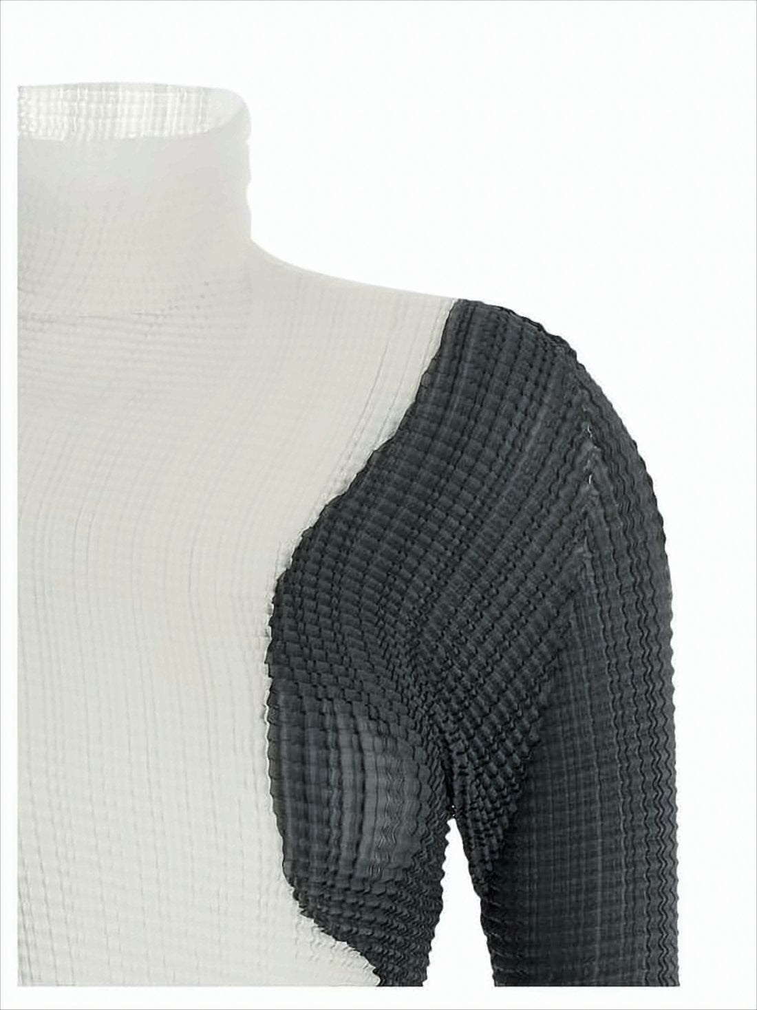 Fitted Long-Sleeve Top with Color-Block Design