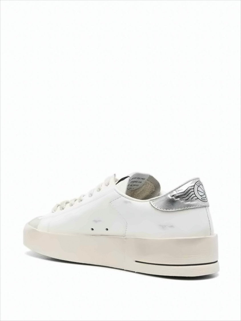 Distressed White Leather Low-Top Sneakers With Prominent Star Detail