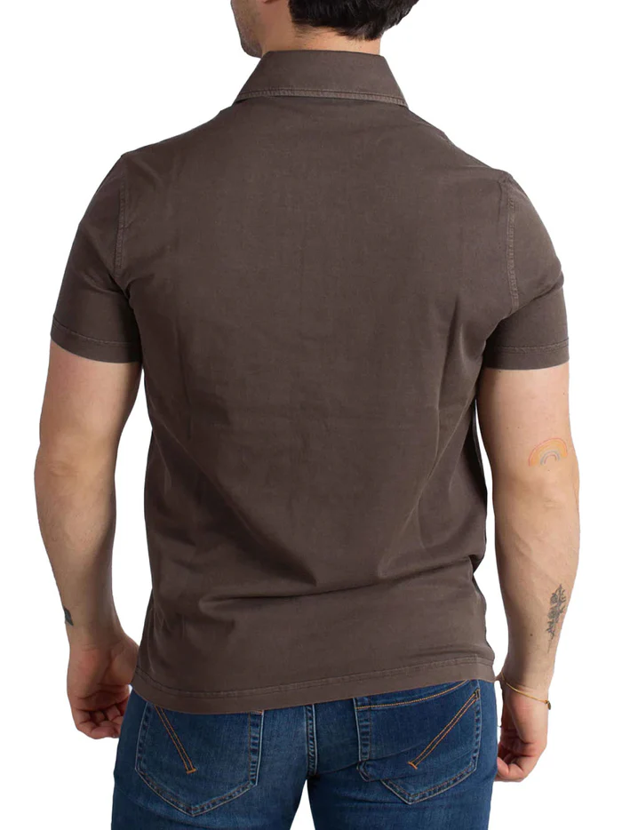 Classic Brown Short-Sleeved Polo with Subtle Stitching Details