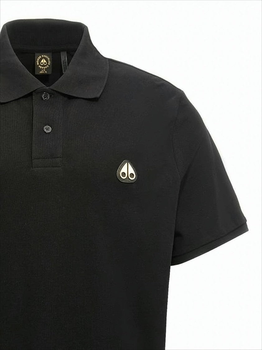 Classic Black Polo Shirt with Traditional Collar