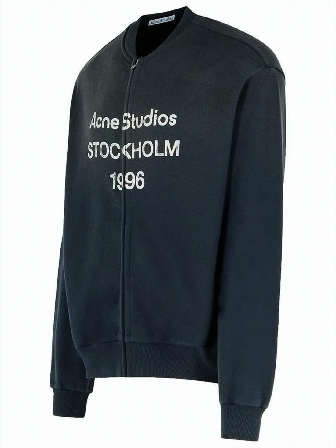 Boxy Cropped Long-Sleeve Sweatshirt With Bold Embroidery