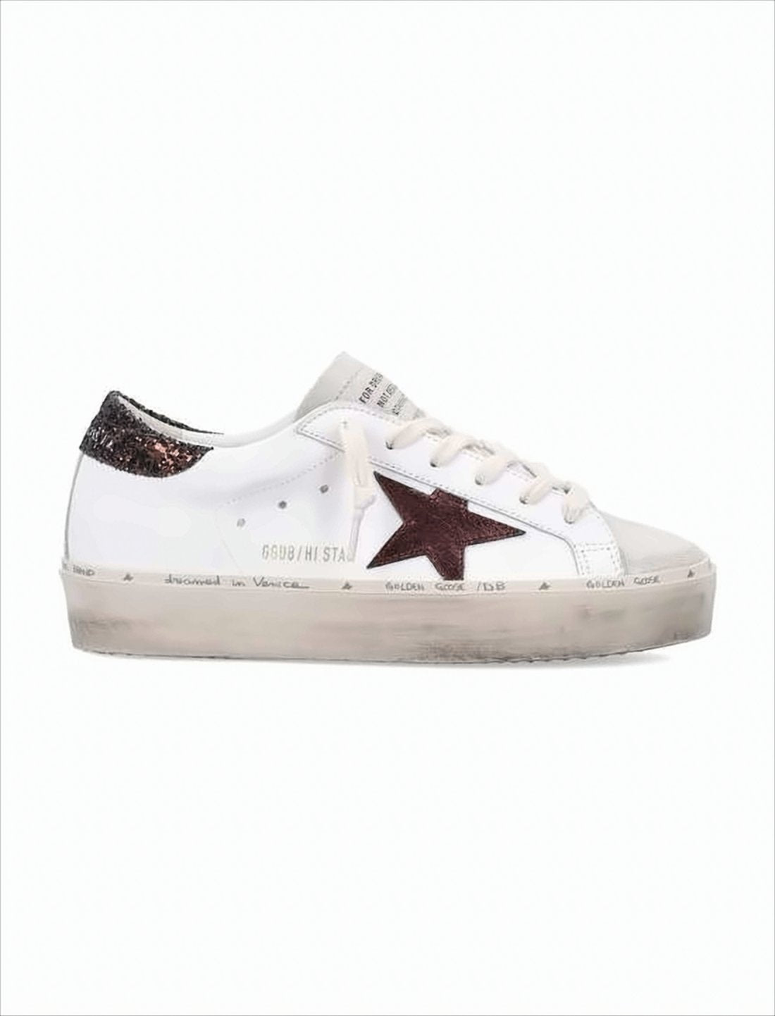 Low-Top White Leather Sneakers with Distressed Finish