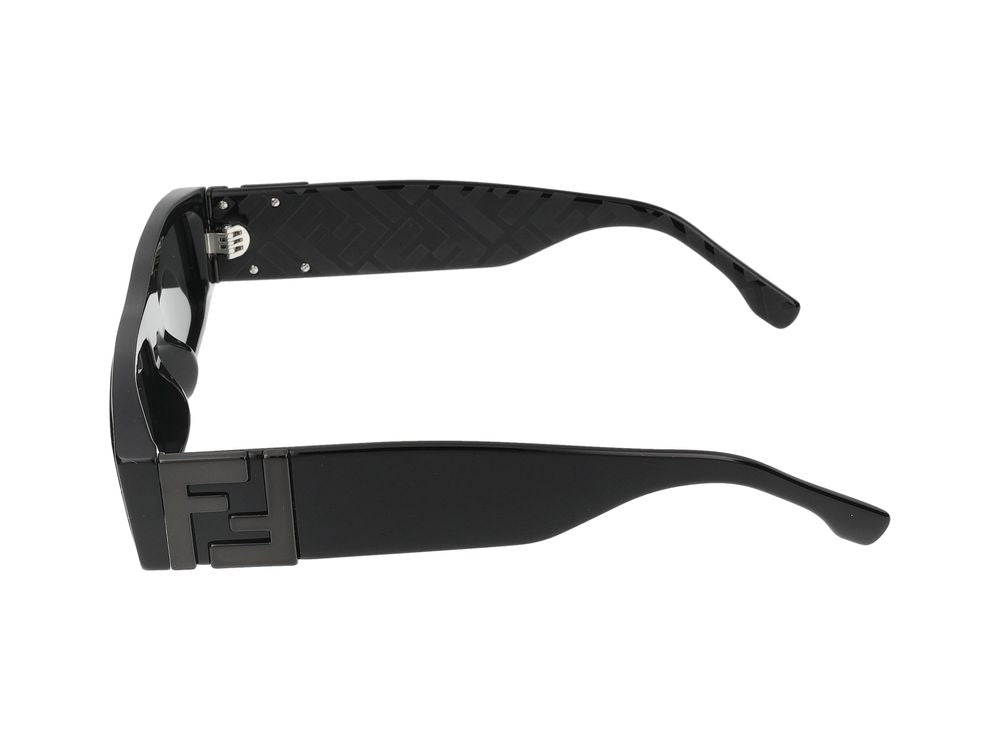 Rectangular Frame Sunglasses with Bold Temples and Smooth Finish