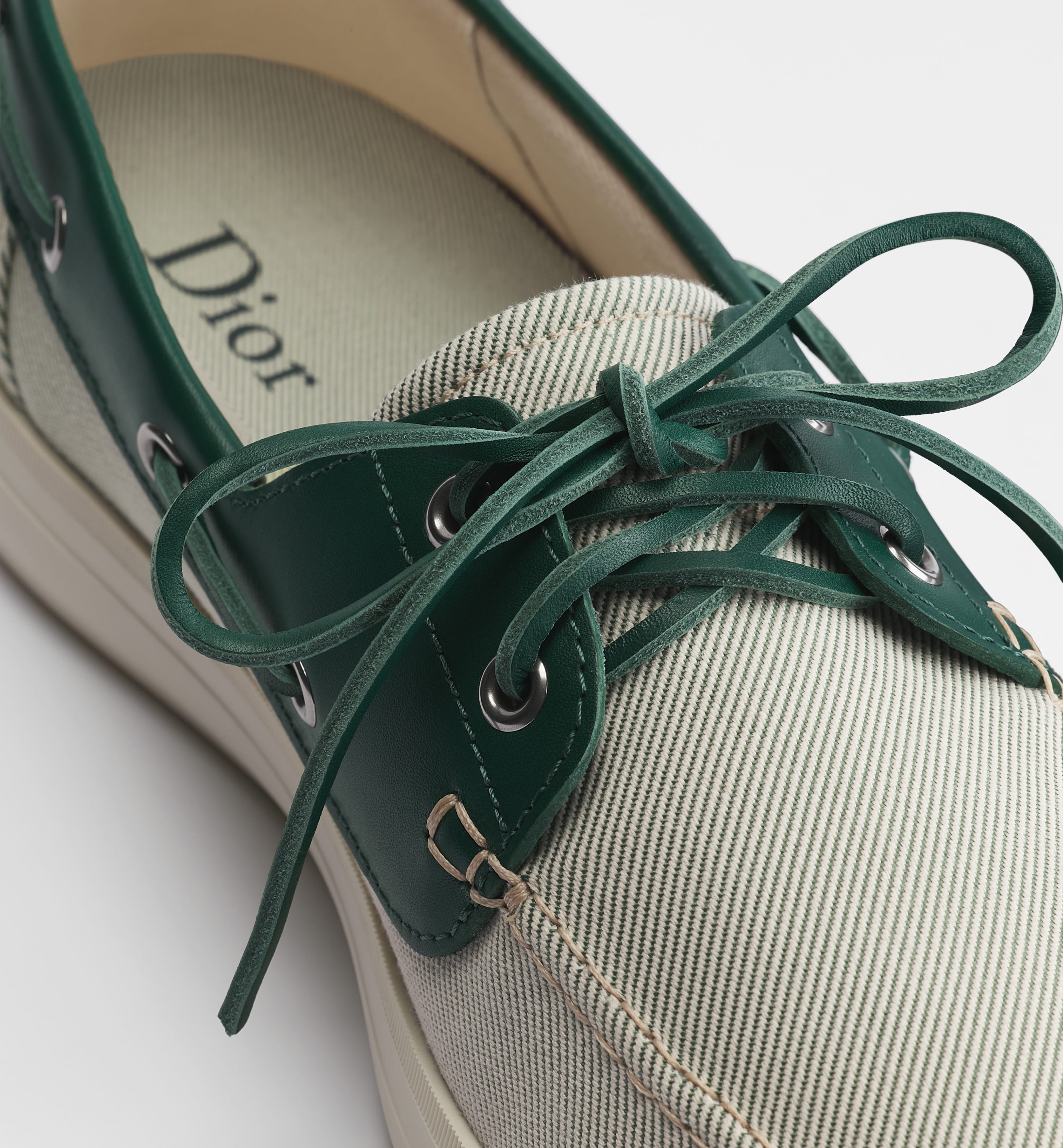 Classic Boat Shoe-Style Sneakers With Textured Beige Fabric
