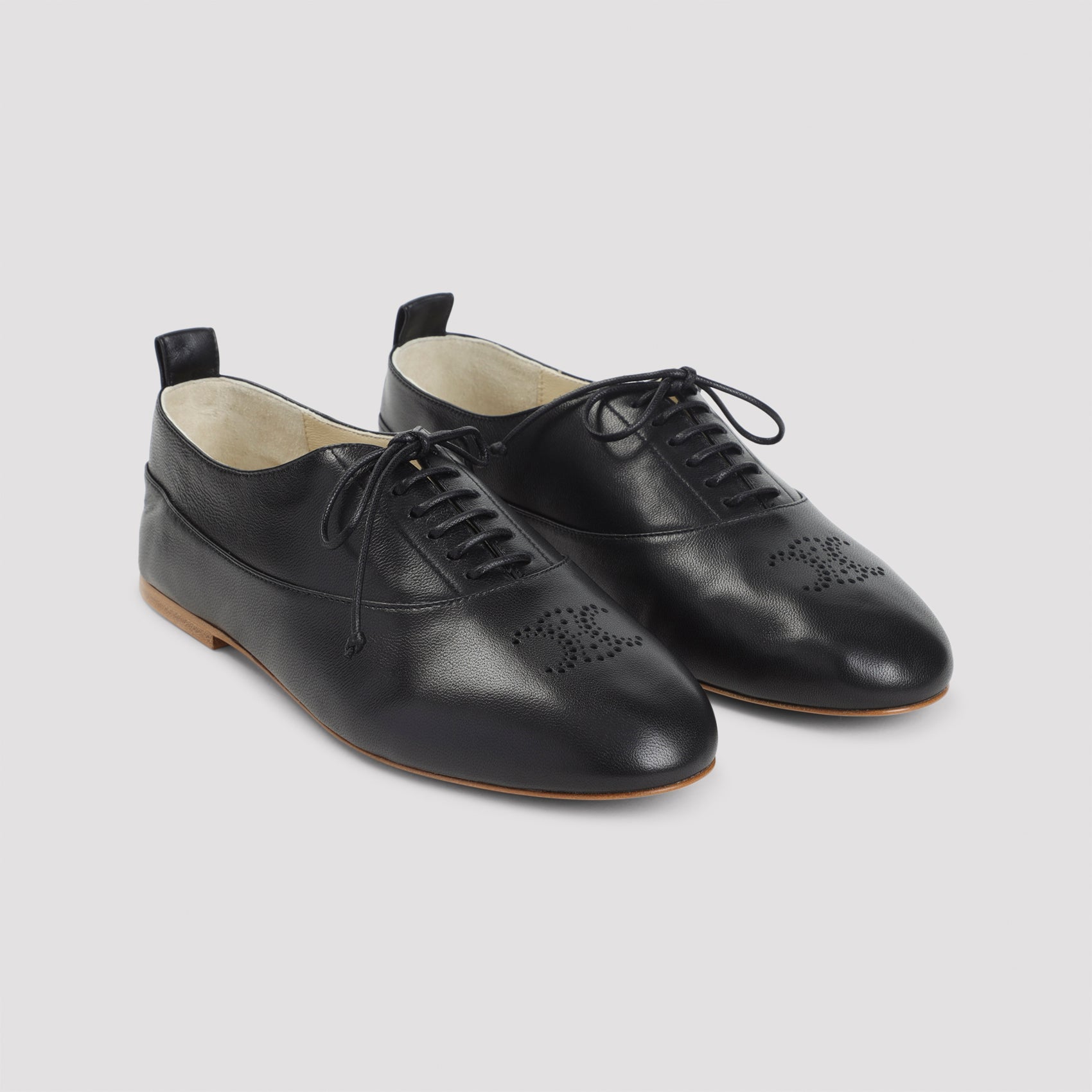 Almond Toe Derby Shoes In Black Lamb Leather