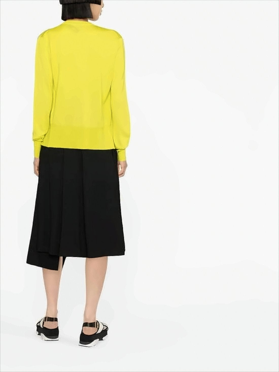 Lightweight Round Neck Cardigan with Button-Down Front