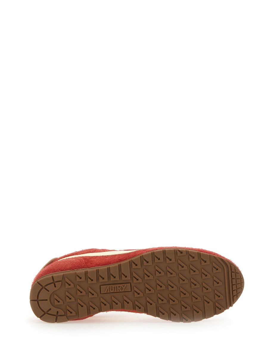 "Windspin" Low Sneaker
