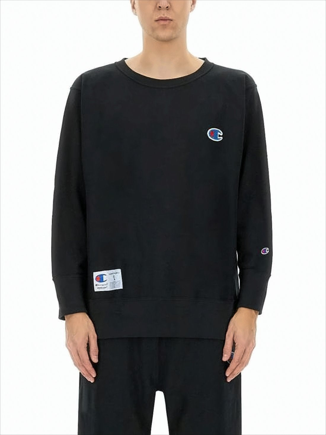 Relaxed Fit Long-Sleeve Shirt with Subtle Branding