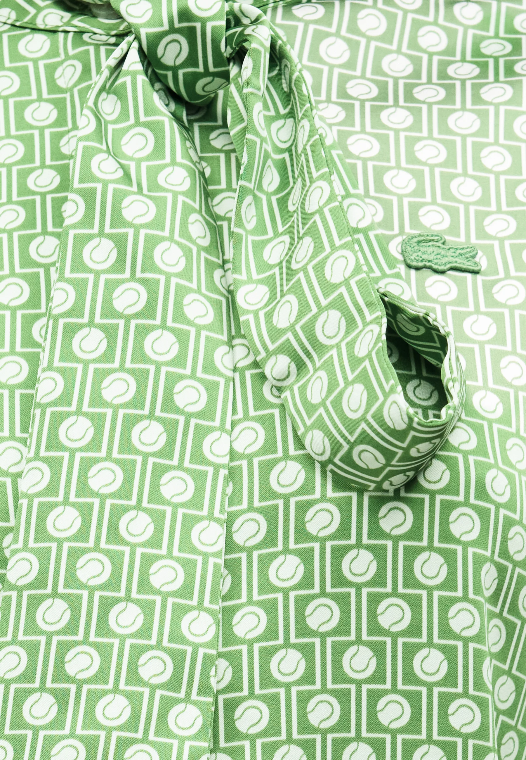 Green Regular Fit Detachable Shirt