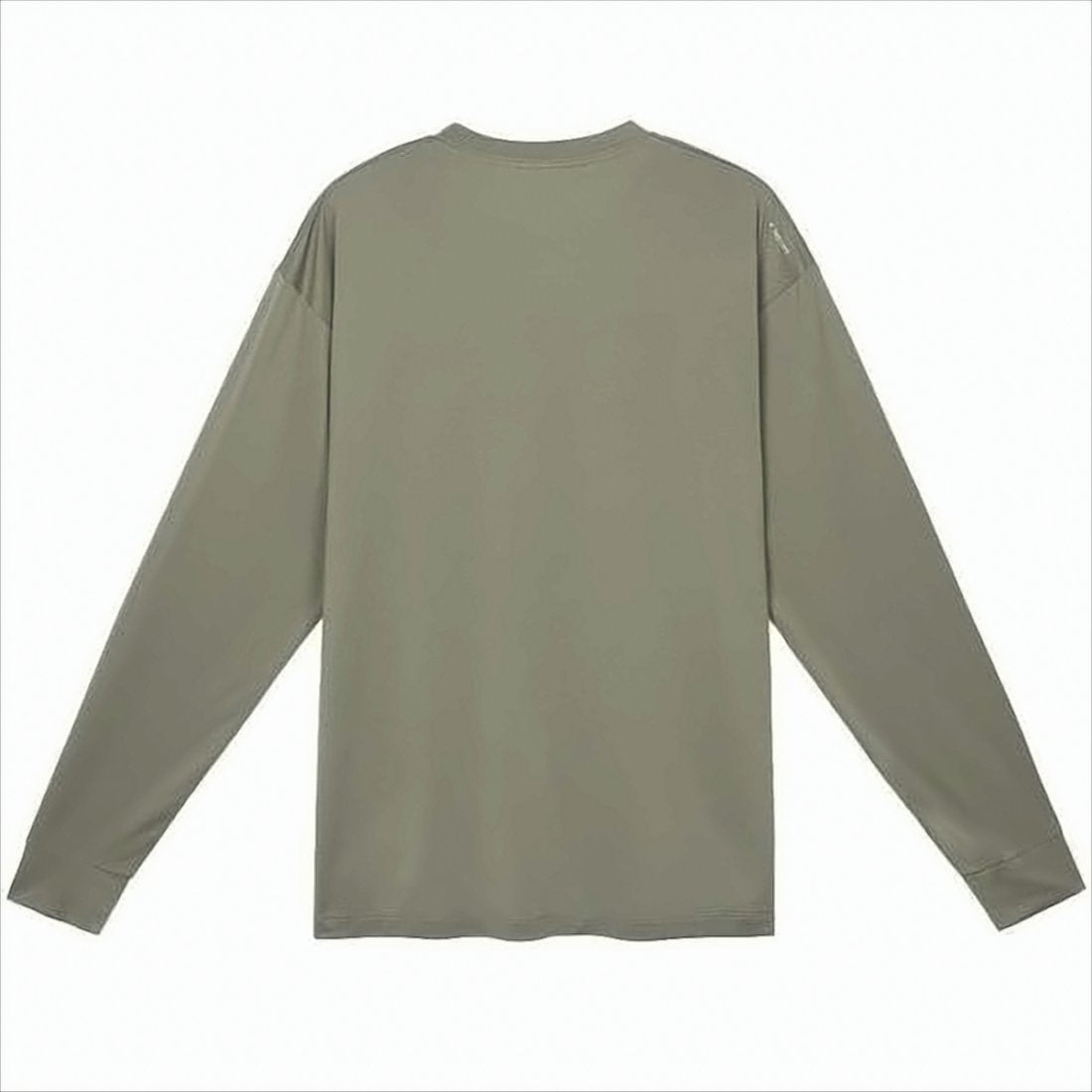 Minimalist Long-Sleeve Shirt with Subtle Patch Detail