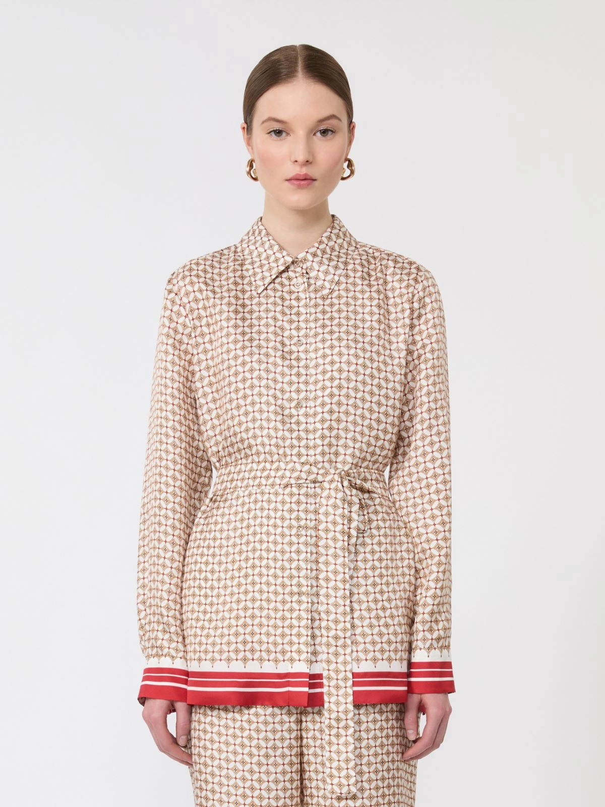 Geometric Pattern Top with Structured Collar