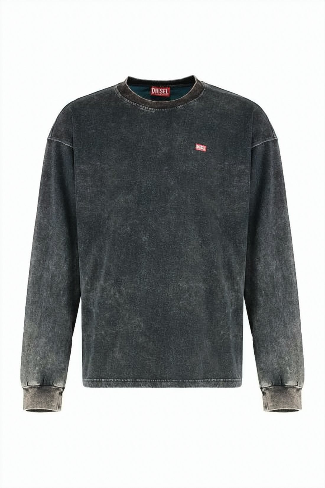 Vintage-Style Long-Sleeve T-Shirt with Ribbed Cuffs