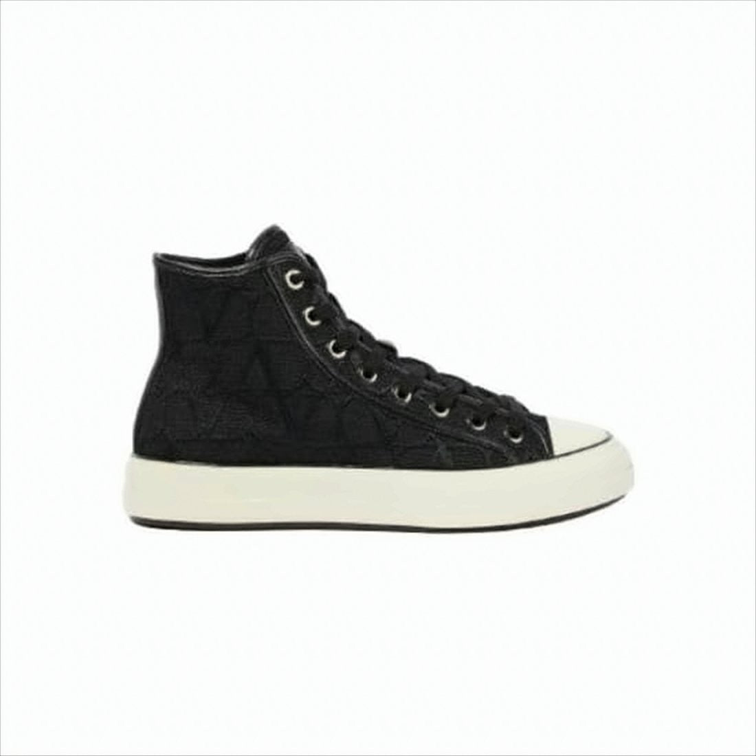 High-Top Sneakers with Textured Rubber Sole