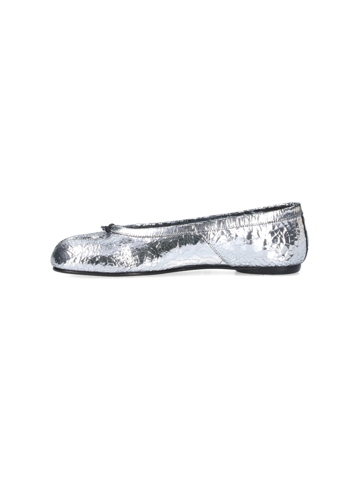 Crinkled Metallic Silver Flats with Rounded Toe