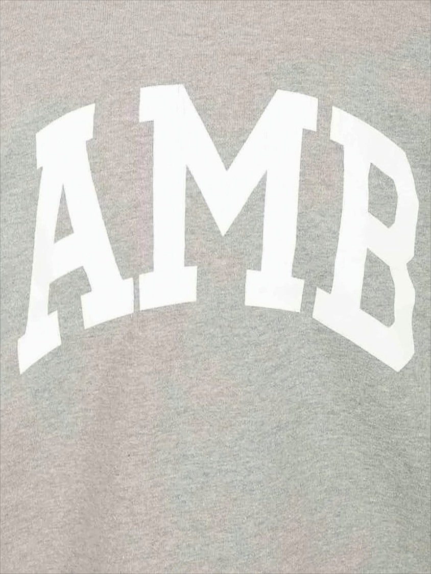 Long-Sleeve Relaxed Fit Sweatshirt