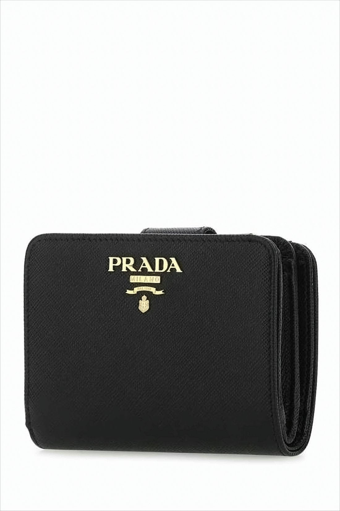 Textured Calf Leather Wallet With Snap Closure And Metallic Logo