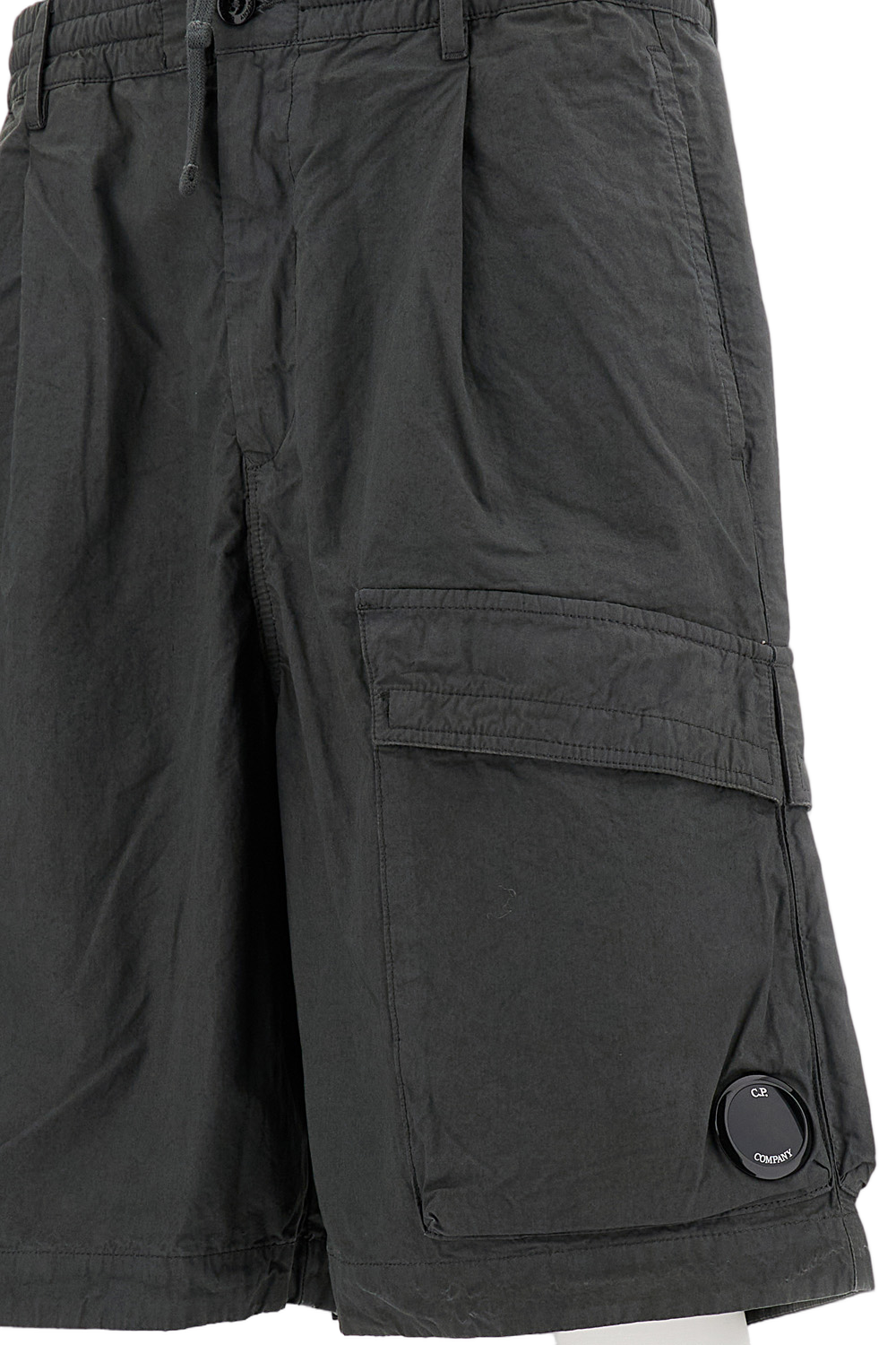 Boxy Lens Shorts