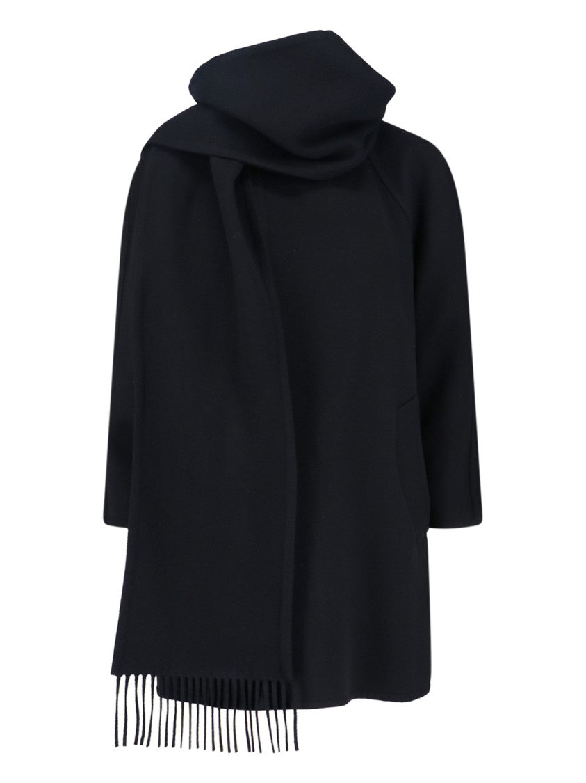 Tailored Black Jacket With Minimalist Design