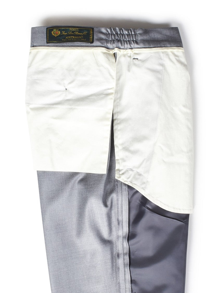 Tailored Grey Trousers With Subtle Pleat