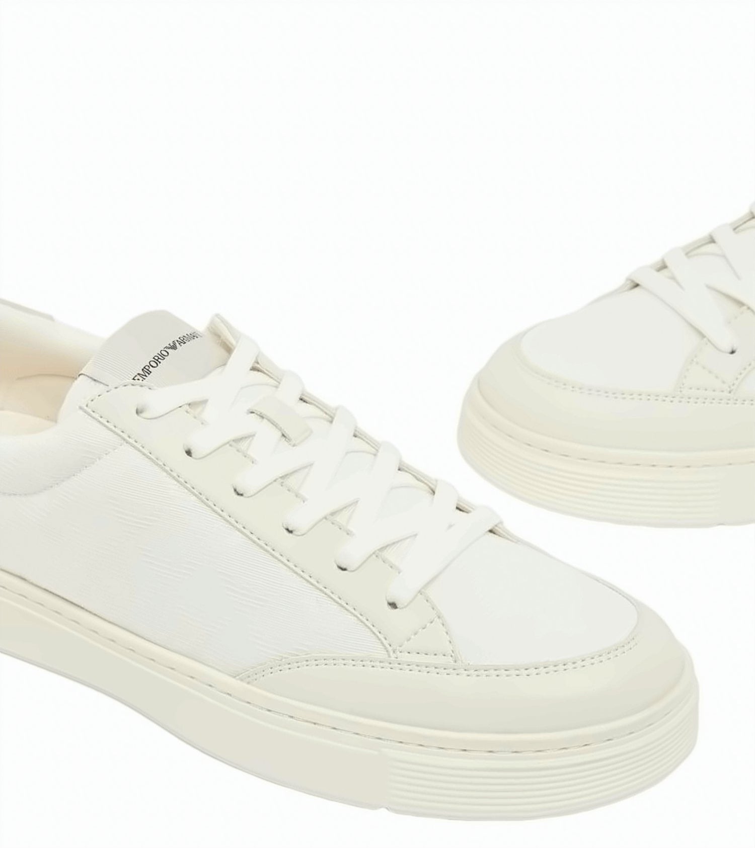 Jacquard Eagle Print Sneakers
