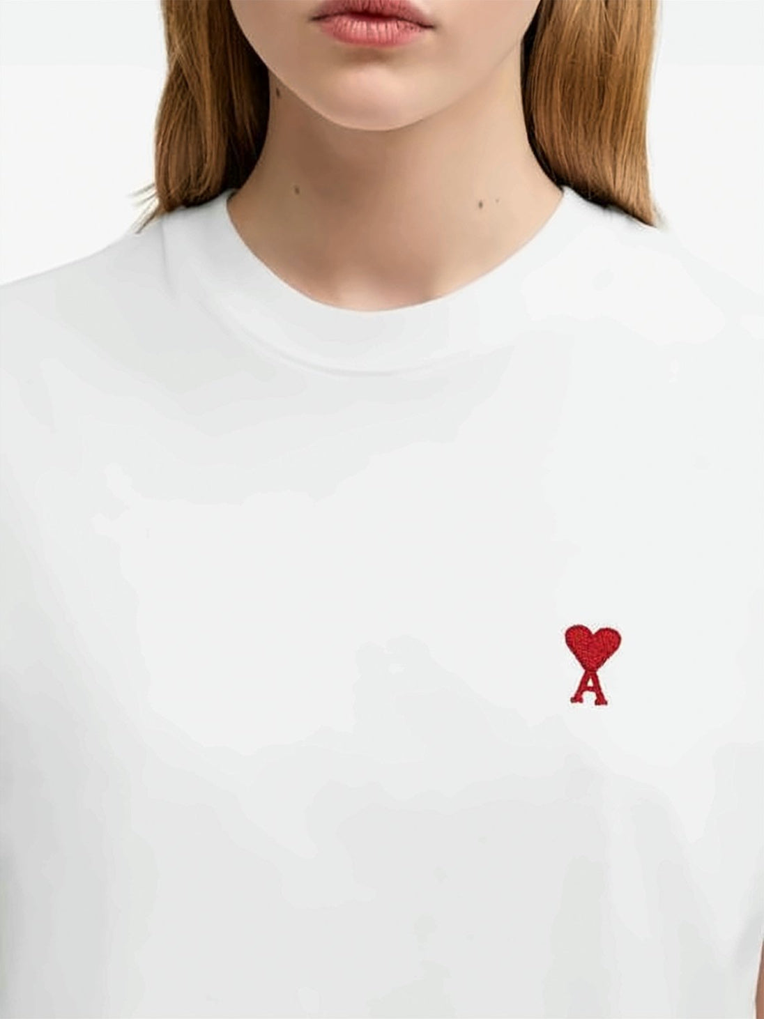 Minimalist Short-Sleeve T-Shirt with Embroidered Heart