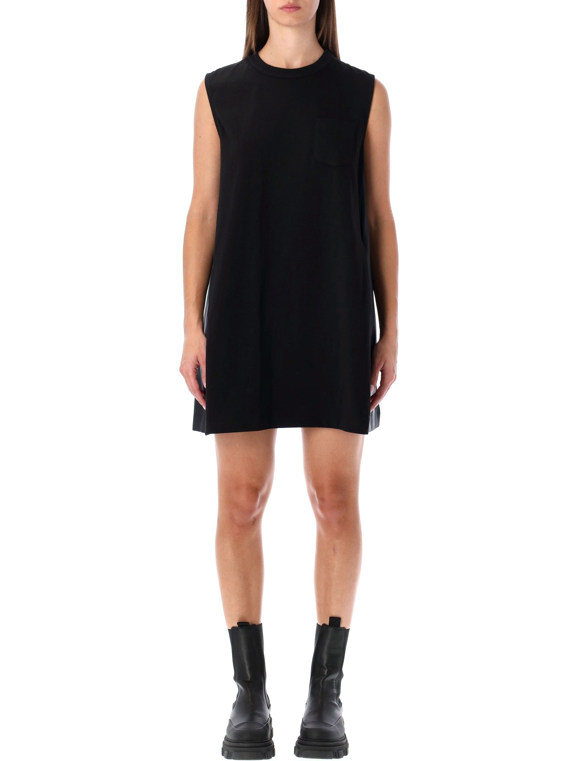 Short Dress With Contrasting Pleated Back