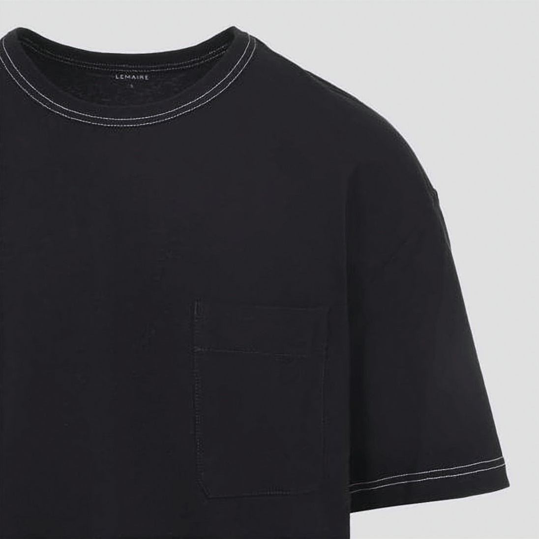 Relaxed-Fit Black T-Shirt With Contrasting Stitching