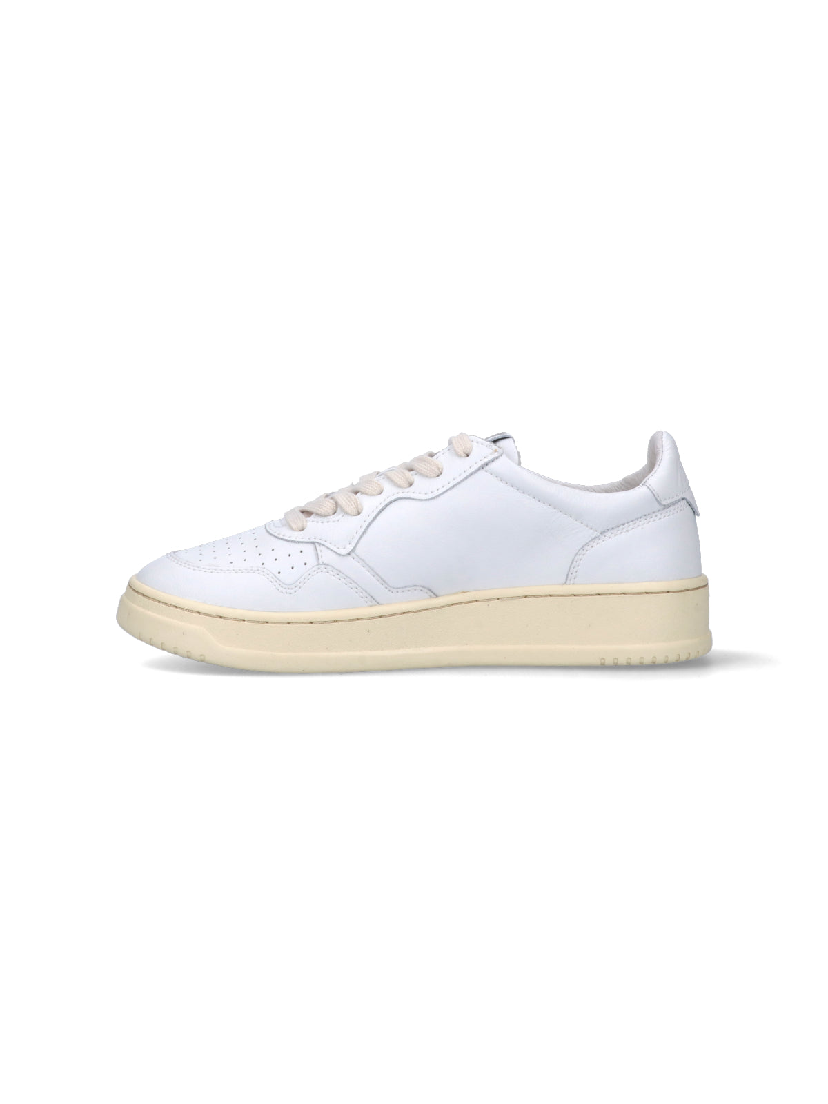 Minimalist White Leather Low-Top Sneakers With Perforated Toe