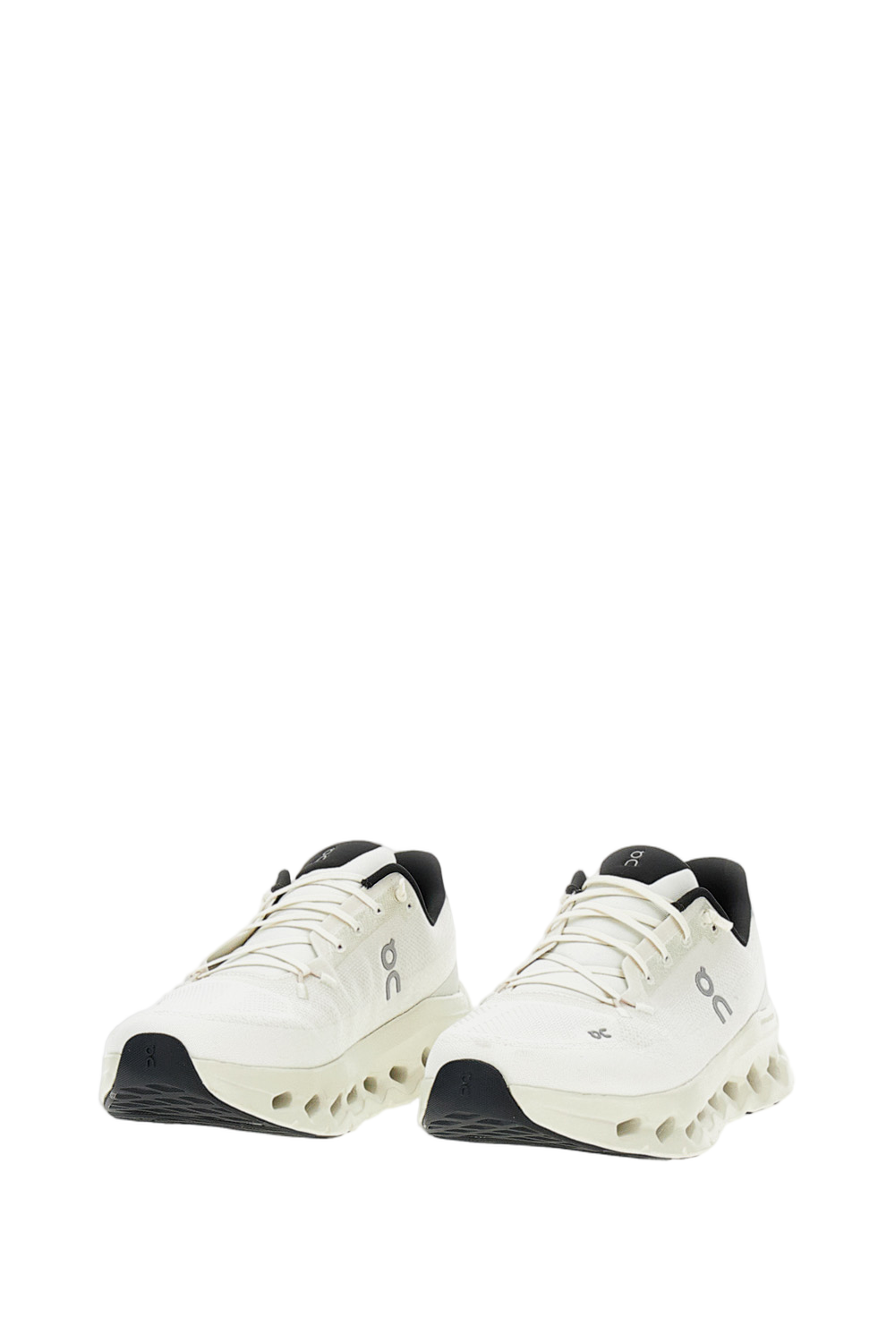 Cloudtilt White Mesh Sneakers
