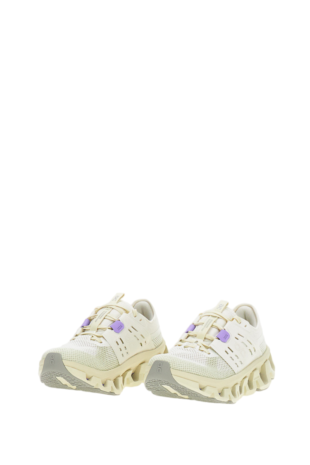 CLOUDSWIFT AMP Running Shoes with CloudTec® Technology