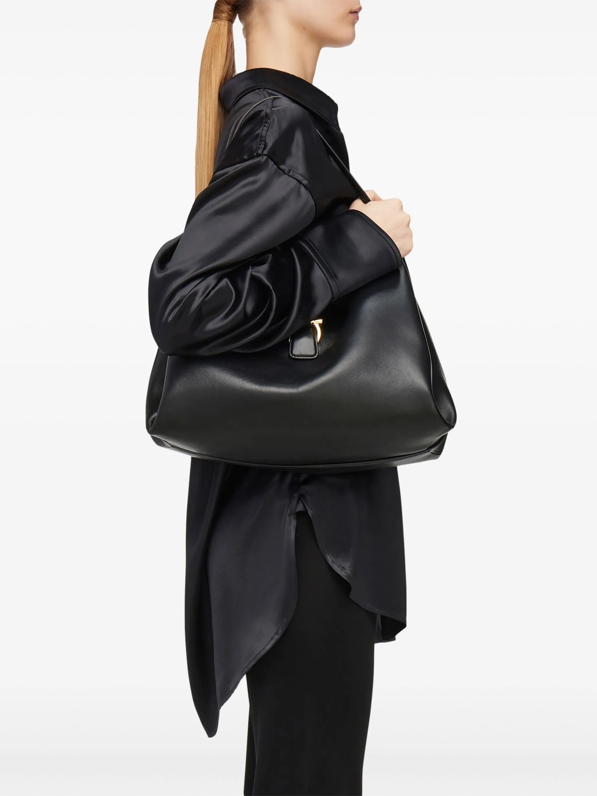 Black Tote M Medium Structured Totes