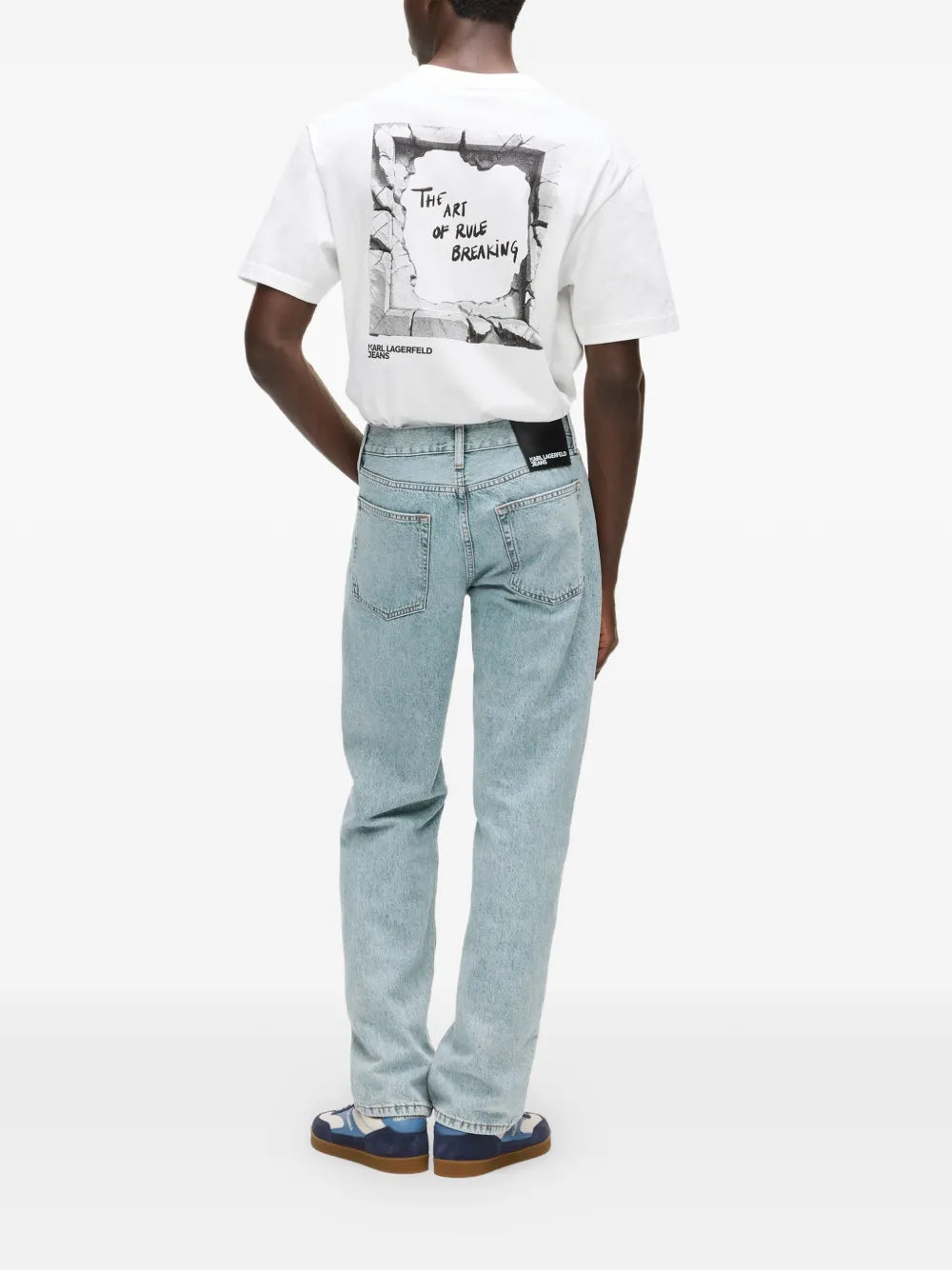 Light Blue Straight-Leg Jeans with Classic Five-Pocket Styling