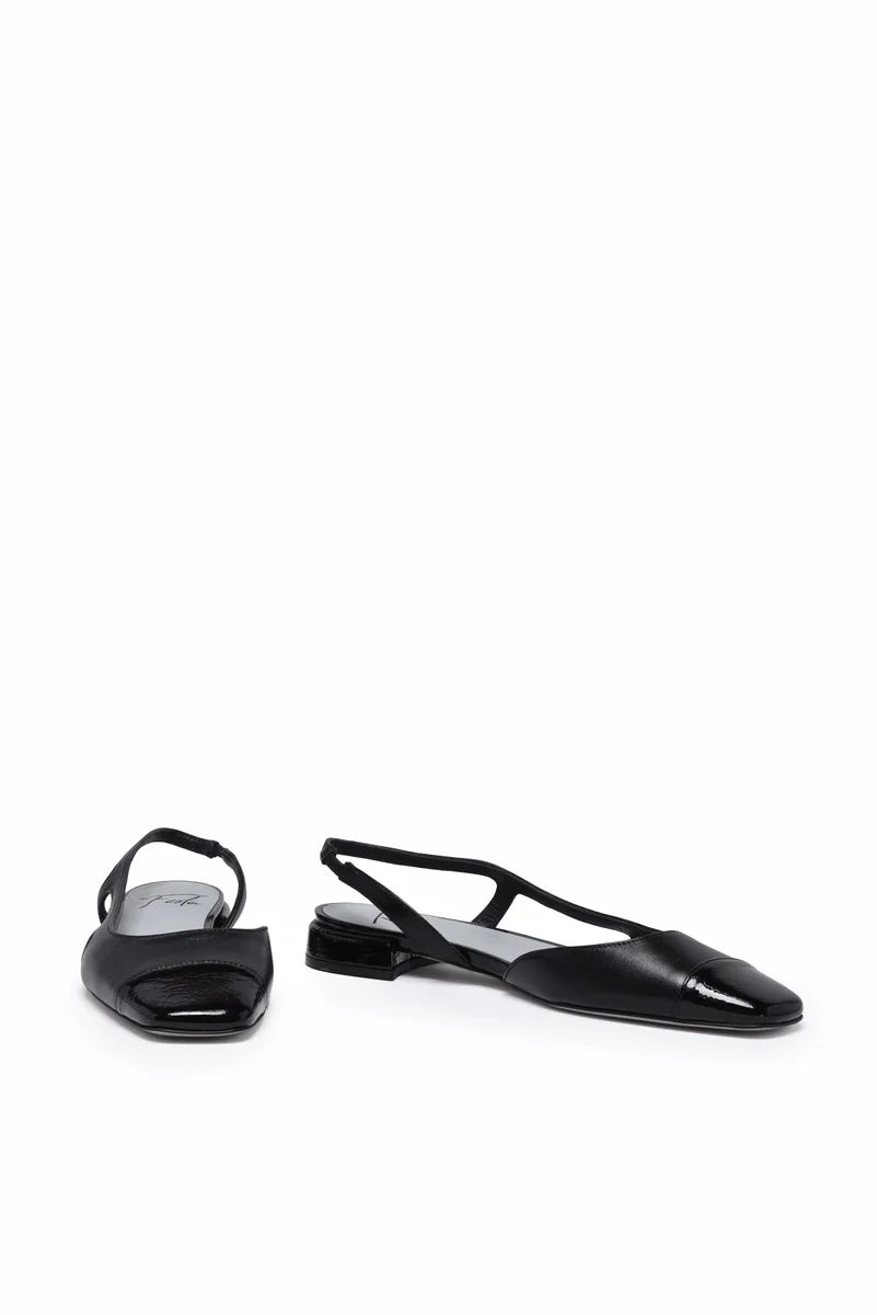 Leather Pumps - Black