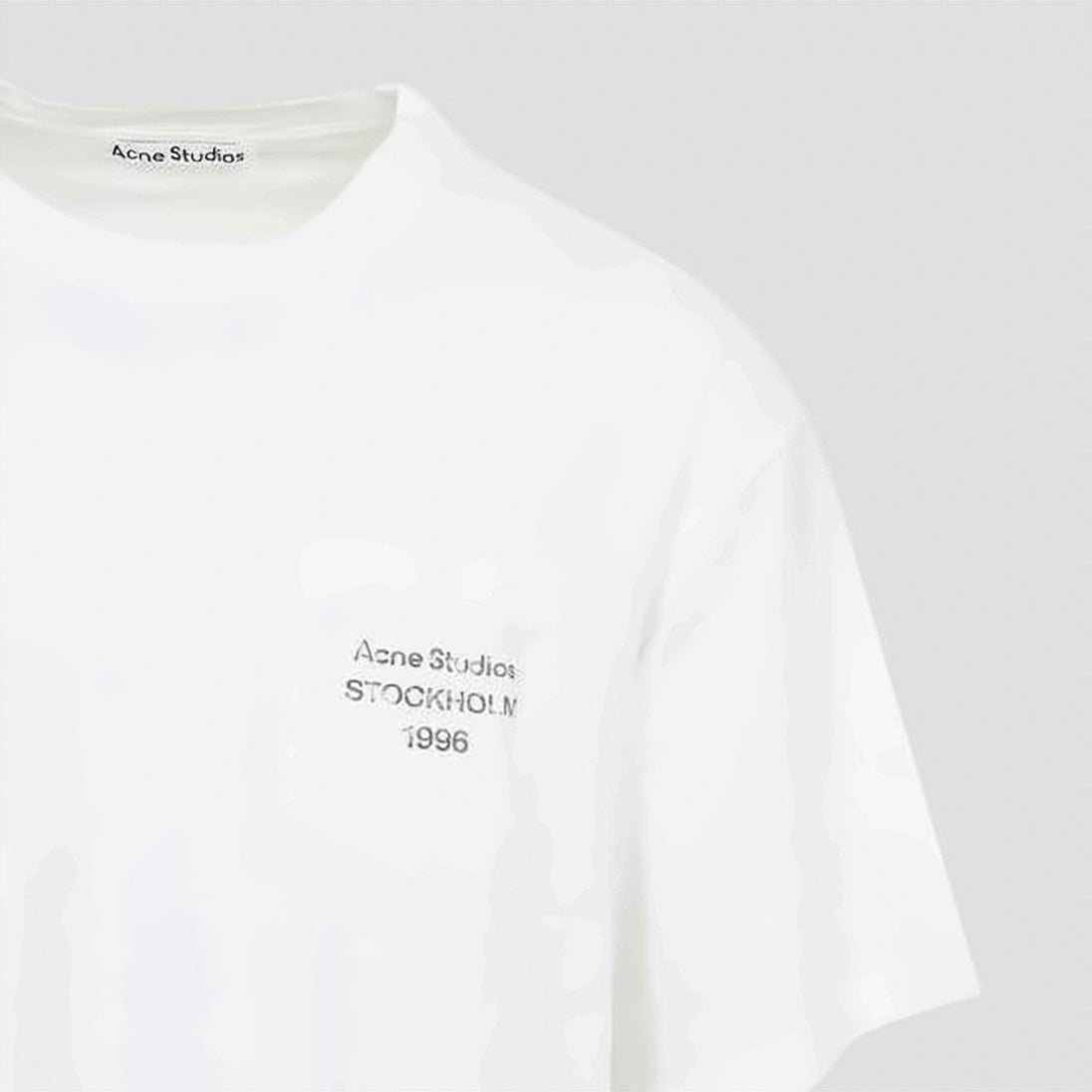 Relaxed Fit Short-Sleeved T-Shirt