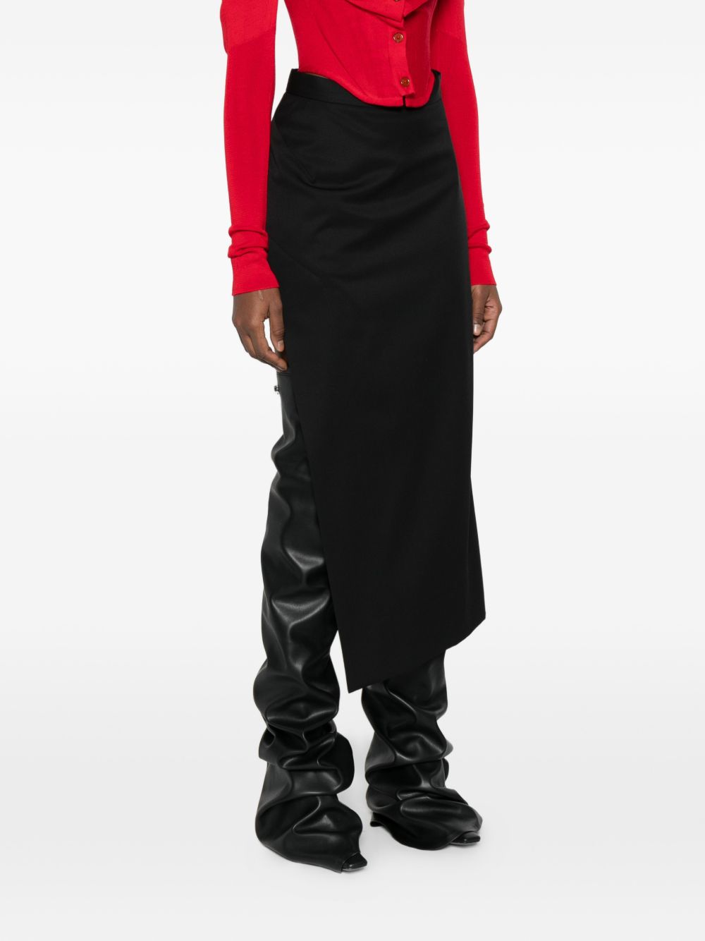 Asymmetrical Black Midi Skirt With Layered Design And Chain Detail