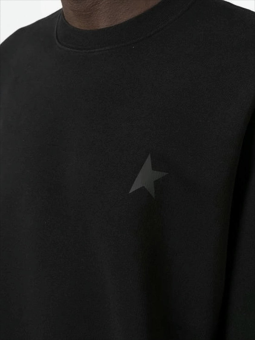 Minimalist Black Long-Sleeve Sweatshirt With Subtle Star Emblem