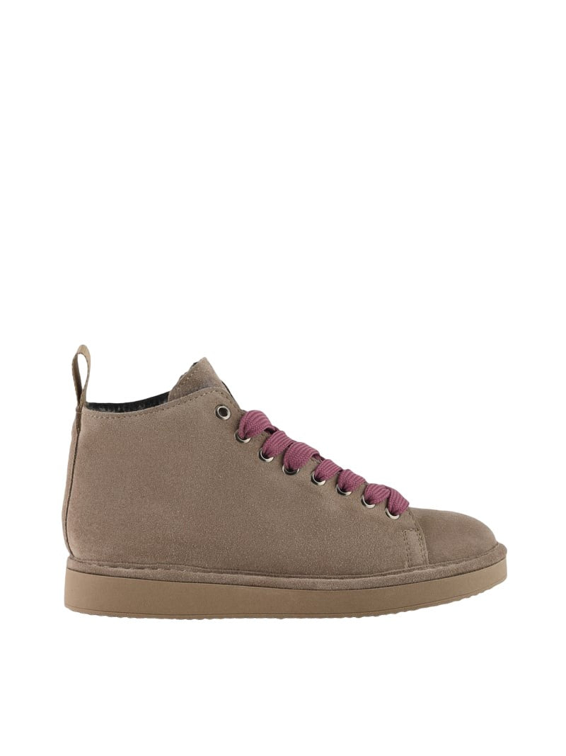 Sneakers With Unique Lacing