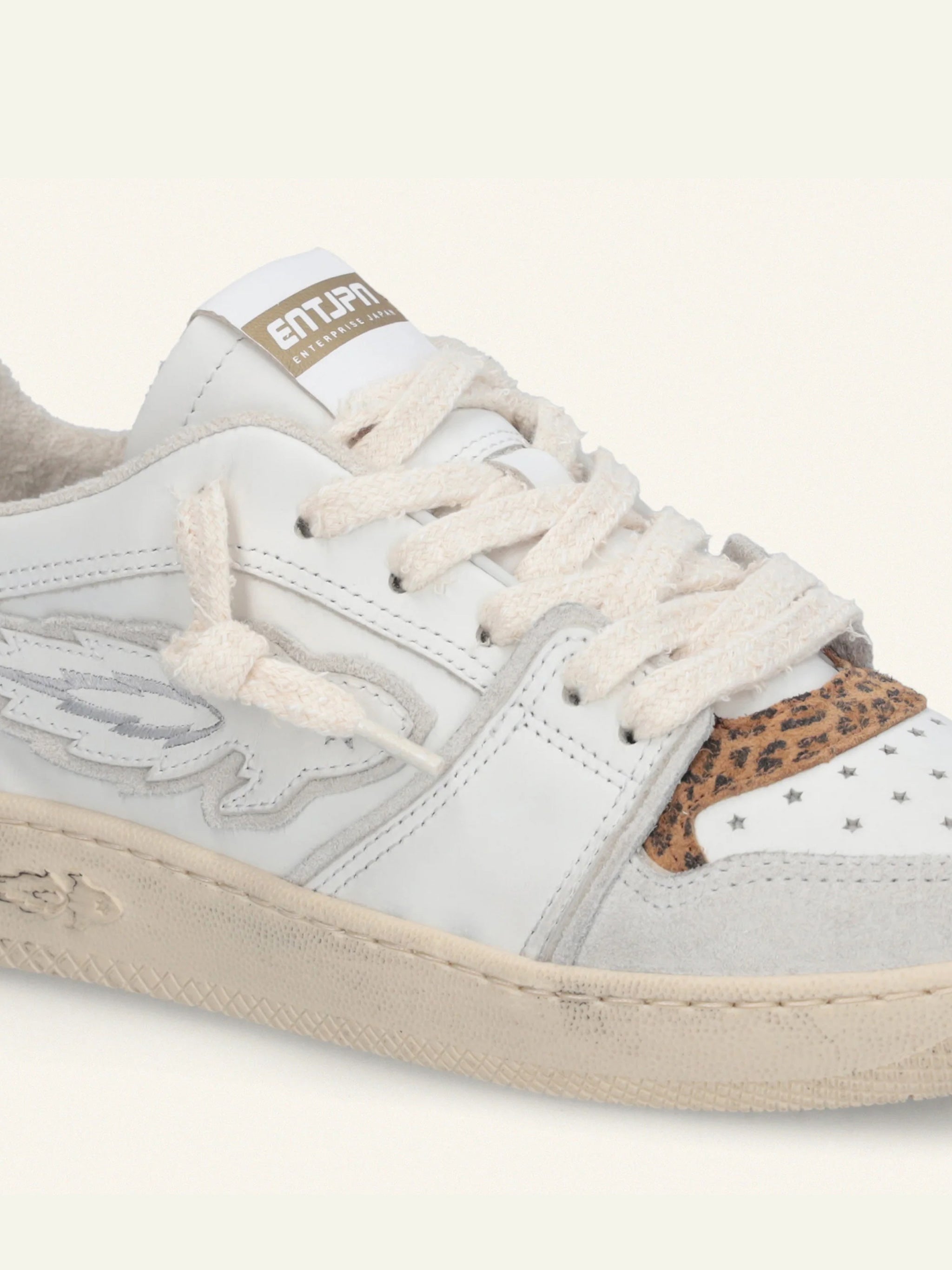 Egg Rocket 3 White/Grey Suede Sneakers