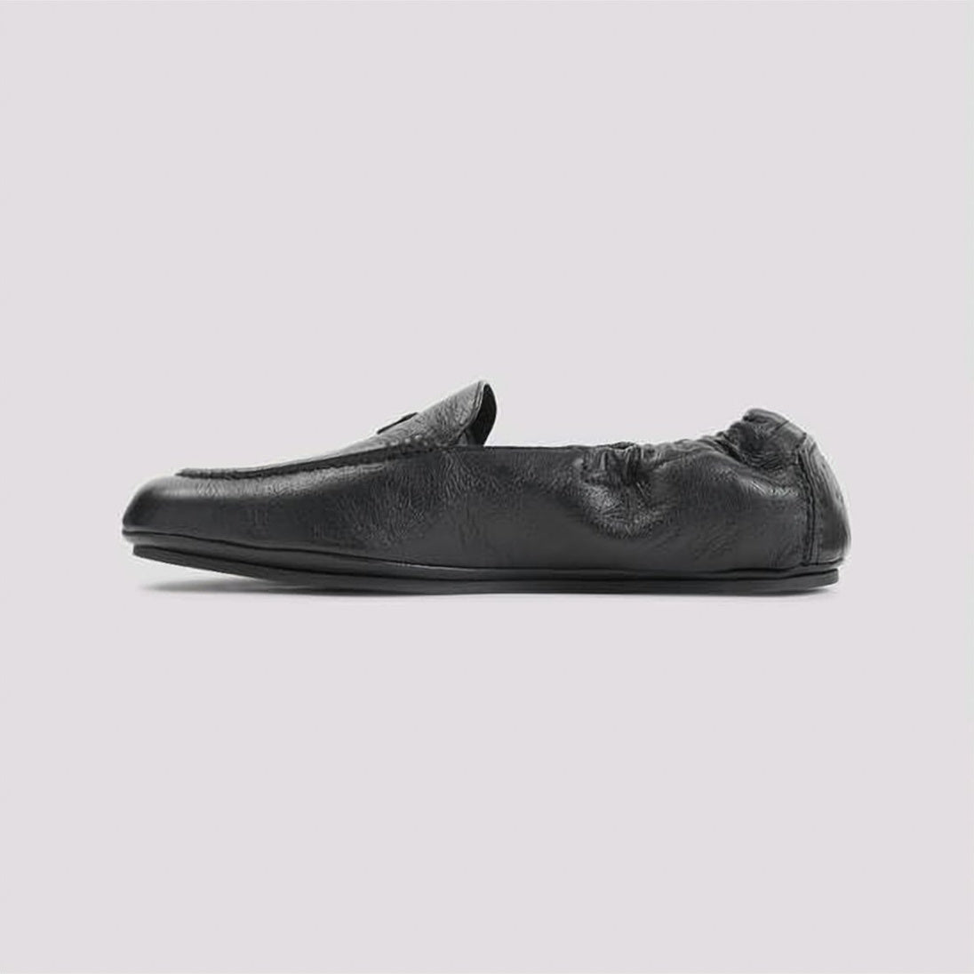 Goat Leather Loafers with Rounded Toe and Elasticized Back